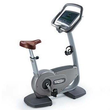 TechnoGym heimtrainer Bike Excite 700i.e classic Silber mit LCD TV gebraucht