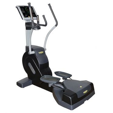 TechnoGym Lateral trainer Crossover Excite+ 700i Schwarz gebraucht
