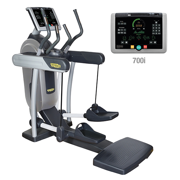 TechnoGym Crosstrainer Vario Excite+ 700i Silber gebraucht BBTGVE700IZI