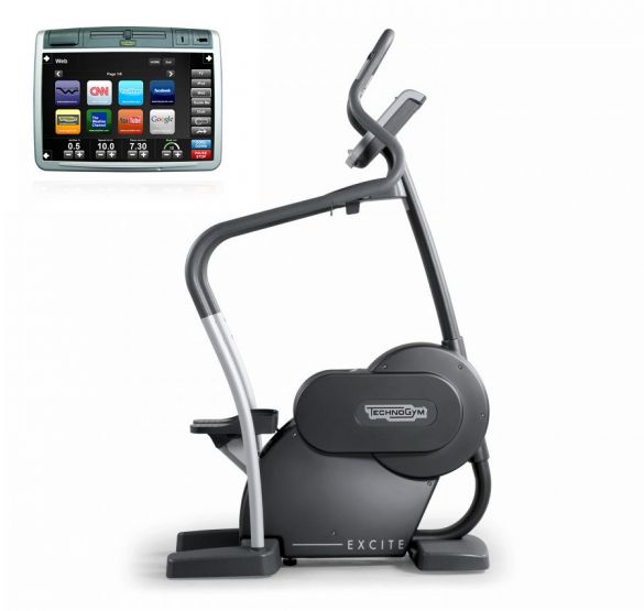 Technogym Stepper Step Excite+ 700 Visioweb Schwarz gebraucht BBTGST700VLCDTVIZW