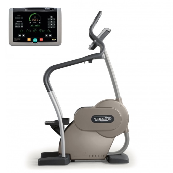 Technogym Stepper Step Excite+ 700i Silber gebraucht BBTGSTE700IZI