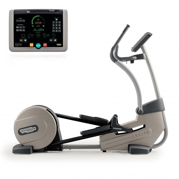 TechnoGym Crosstrainer Synchro Excite+ 700i Silber gebraucht BBTGSE700IZI